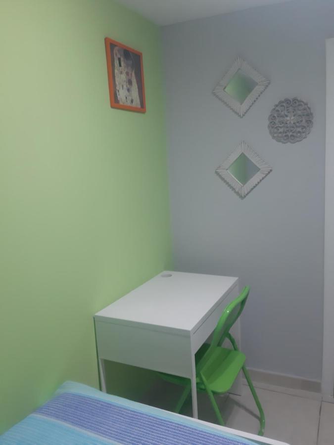 Apartament Attico Con Terrazza A Bari Zewnętrze zdjęcie