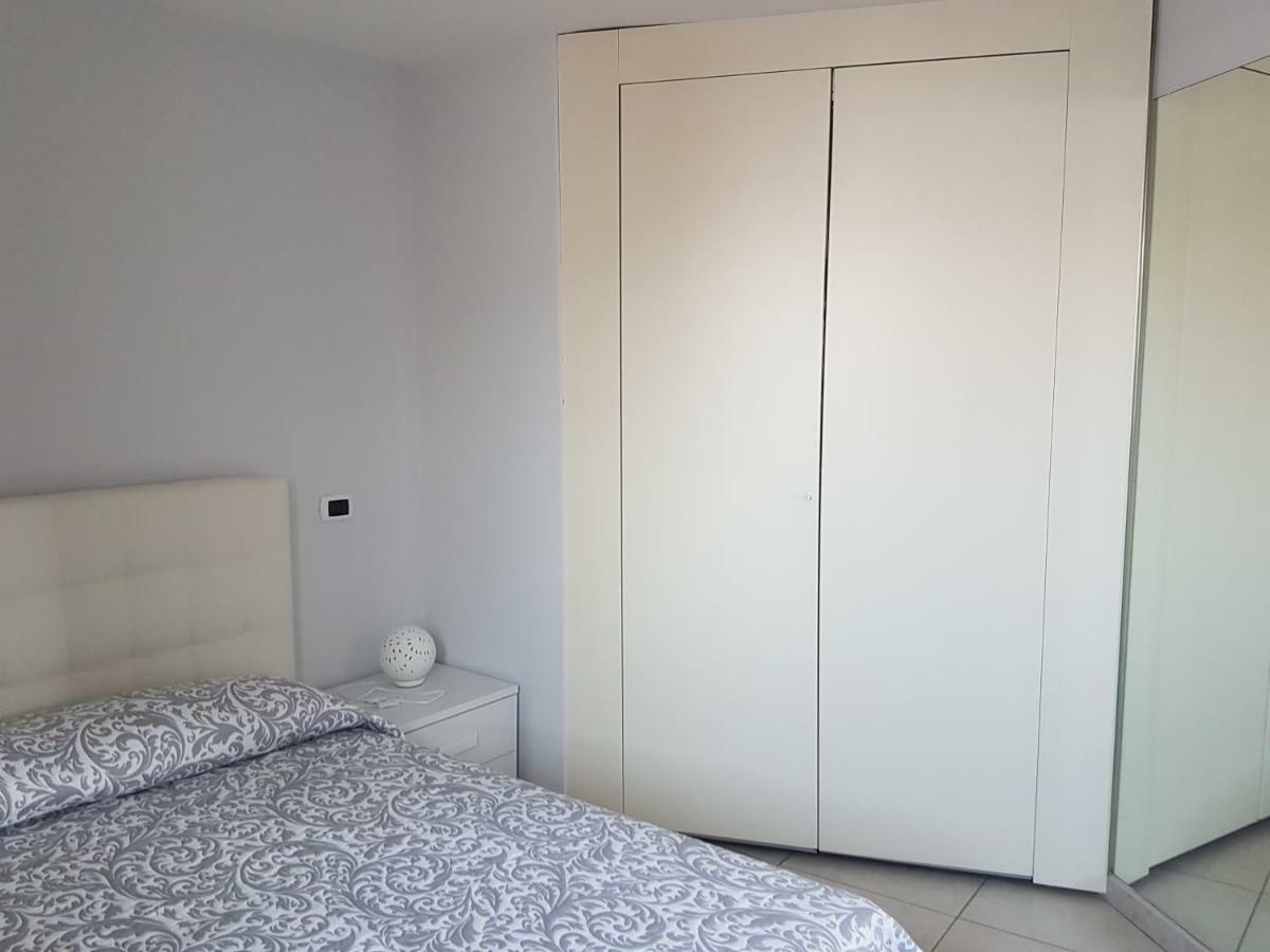 Apartament Attico Con Terrazza A Bari Zewnętrze zdjęcie