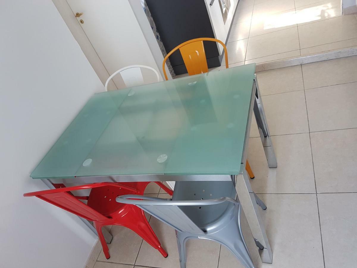 Apartament Attico Con Terrazza A Bari Zewnętrze zdjęcie