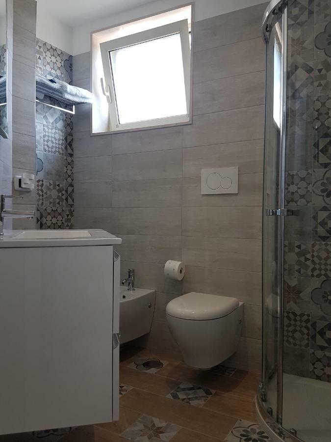 Apartament Attico Con Terrazza A Bari Zewnętrze zdjęcie