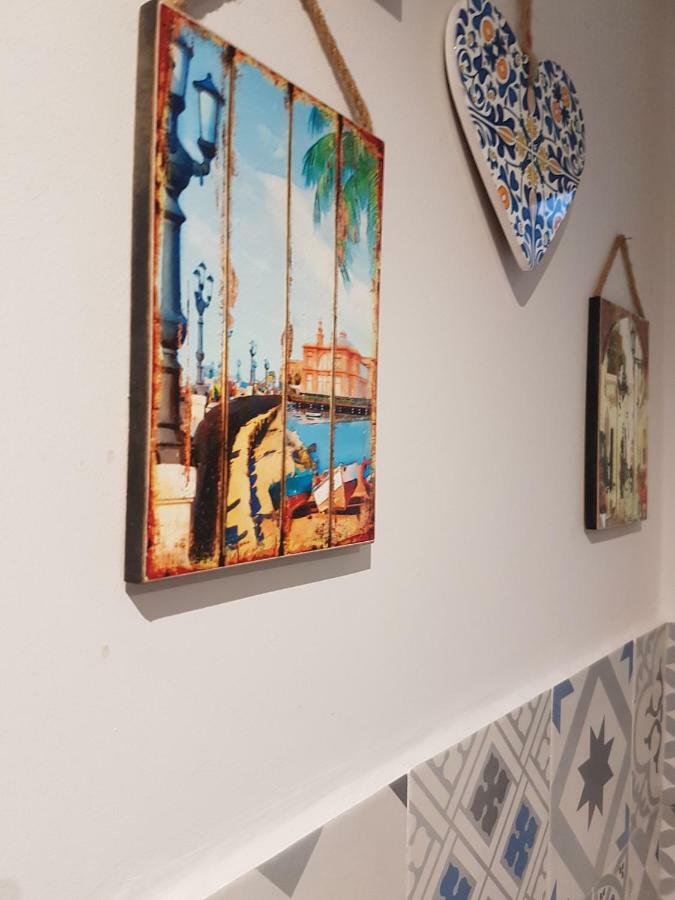 Apartament Attico Con Terrazza A Bari Zewnętrze zdjęcie