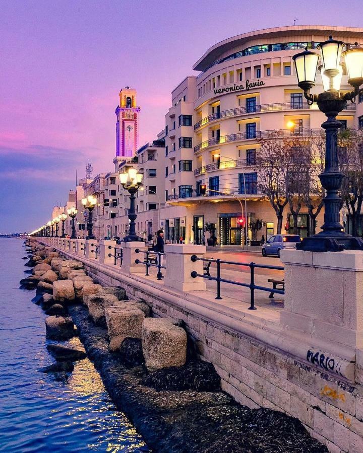 Apartament Attico Con Terrazza A Bari Zewnętrze zdjęcie